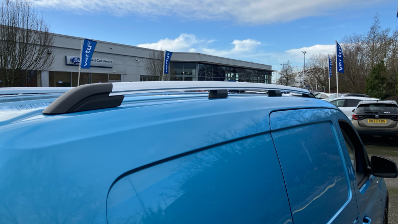 Ford Transit Connect 250 L2 Petrol 1.5 EcoBoost PHEV 150 Active FlexCab Van Auto